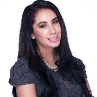 Realtor Jasmine Othman in Oakland, CA