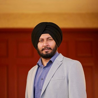 Aman Ghotra Loan Advisor in Dublin, CA