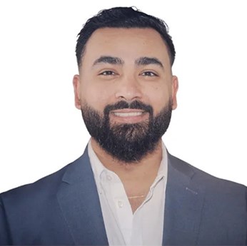 Amad Akhtar Loan Advisor