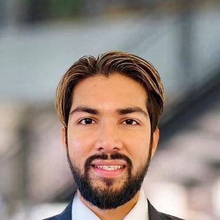 Realtor Akash Jain Bengani in Manhattan, NY