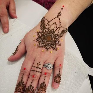 Azal Mehandi Art in San Jose, CA