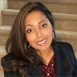 Ruby Realtor in Phoenix, AZ