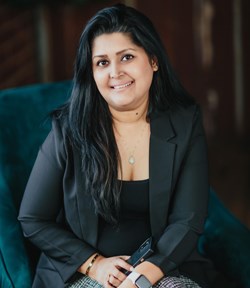 Pooja Goyal Realtor in Crown Point, IN