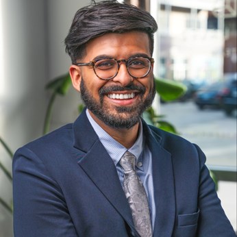 Niraj Dave Realtor in Chicago, IL