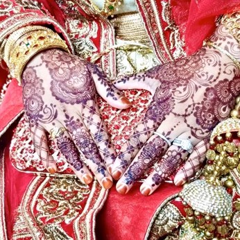 Suman's Beauty Salon in Flushing, NY