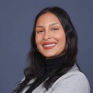 Samridhi Thakur Realtor in Porter Ranch, CA