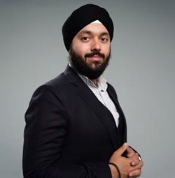 Saheb Dhiman Realtor in Hicksville, NY