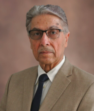 Mian Ahmad Realtor in Chantilly, VA