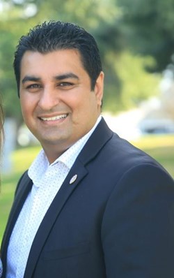 Crossroads Real Estate in Manteca, CA