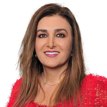 Mana Mahfoozi Realtor in San Diego, CA