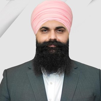 Jaspreet Grewal Realtor in Carmel, IN