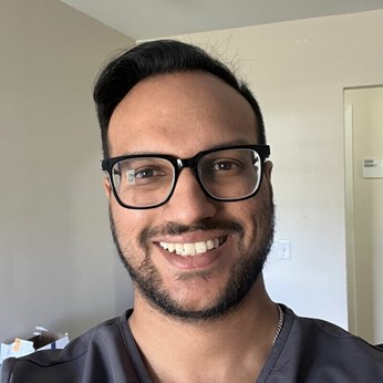 Jagbeer Saini Realtor in Barrington, IL
