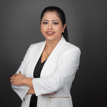 Ritika Turna Realtor