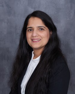 Sapna Mongia- Real Estate Agent