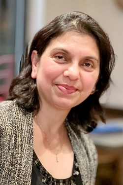 Goldie Goel Realtor in Avon, CT