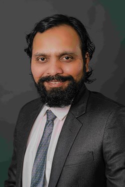 Vir Chauhan Realtor in Hamilton, ON