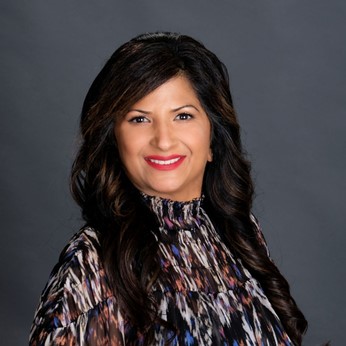 Tina Gill Realtor in Surrey, BC