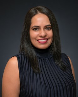 Elezabeth Thomas Realtor