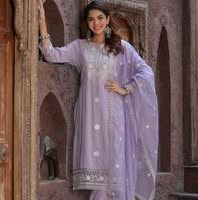 Arshi Fashion Bazaar in Parlin, NJ