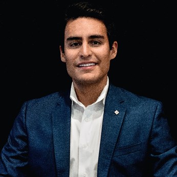 Esteban Saba Realtor in Houston, TX