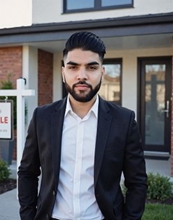 Zain Khan Realtor in New Hyde Park, NY