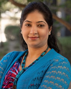 Kamini Kalra Realtor in Phoenix, AZ