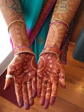 Rons Makeup & Henna Art