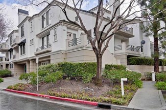 Mageswari Guruswamy Realtor