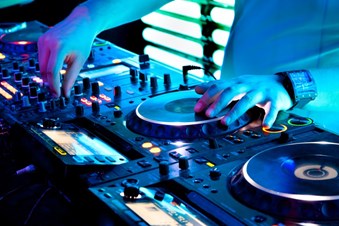 Dj Lucky Johal