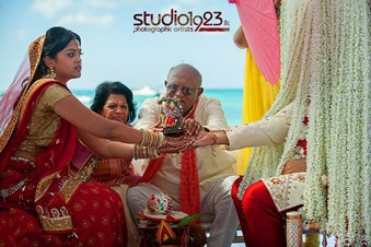 Veils And Cufflinks Photography