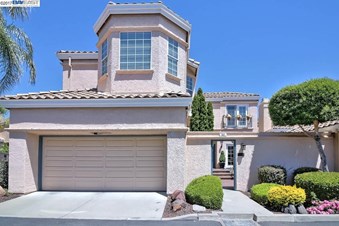 Inderjit Makkar Realtor