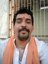Hindu Prist Pandit Pankajbhai Vyas