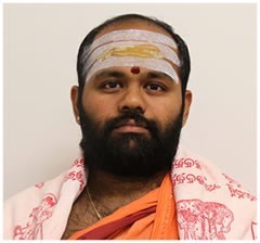 Srinivasa Nagarjuna Shastry Hindu Priest