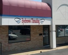 Eyebrows Threading