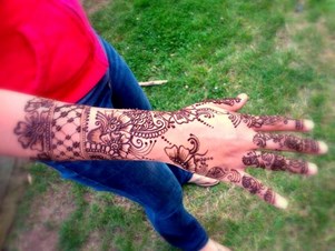 Henna By Bee