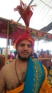 Hindu  Temple Priest  Krishna Moorthy