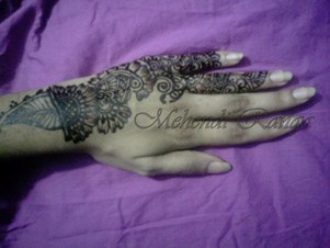 Henna Tattoo By Raka