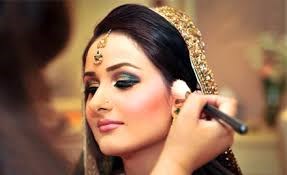 Preet Beauty Salon