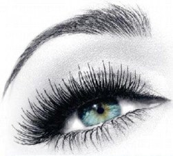 Davinder's Eyebrow Threading