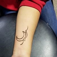 Rons Makeup & Henna Art