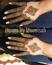 Henna By Moonisah