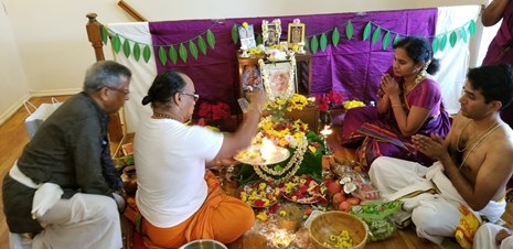 Hindu Priest Service