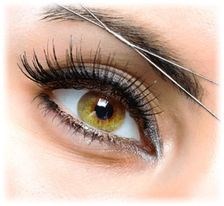 EYEBROW THREADING AT SOUTHLANDS