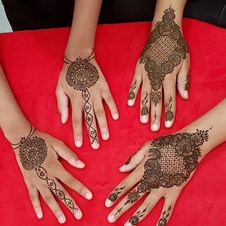 Asma Henna Design