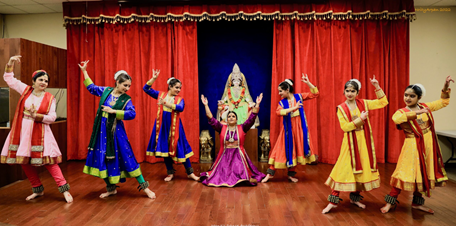 Mona's Dance Academy
