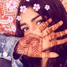 Mehndi Artist By Priya