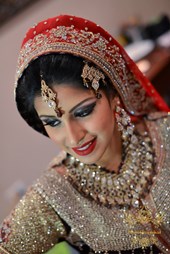 Makeup Artist Farah Quadri
