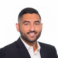 Arjun Kapoor Financial Advisor