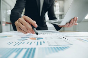 Rupinder Dhanda Loan Officer
