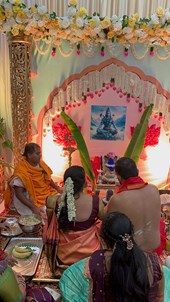 Dallas Hindu Priest Ravivardhan Narayana Bhattacha
